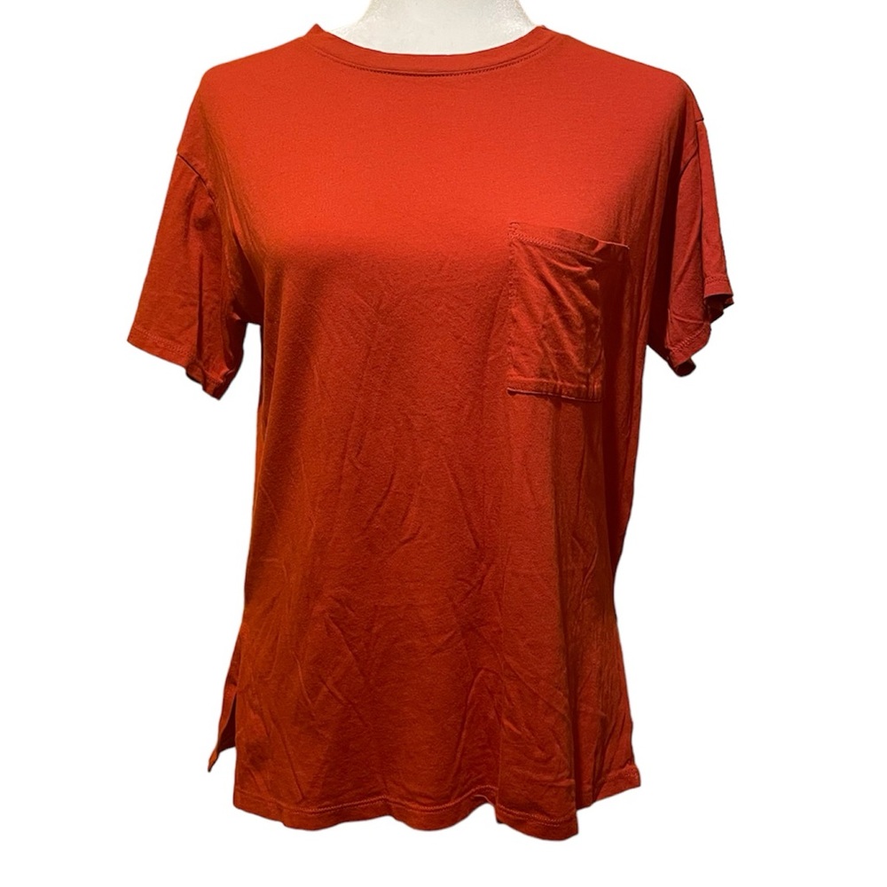 5 for $25 ❄️ Ambiance Tee Small‎